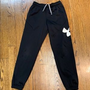 YLG Under Armour Cut-off Joggers